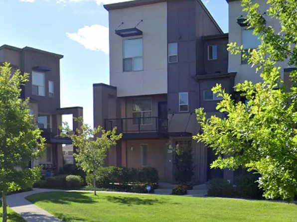 8252 E 24th Dr, Denver, CO 80238