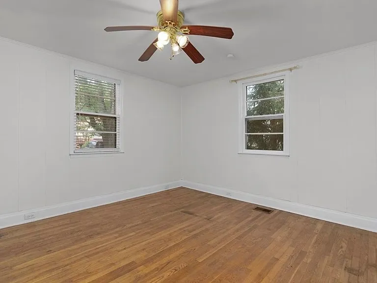423 Money Tree Ln — Photo 19