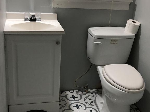 4th image of 1534 N Liberty St APT 1