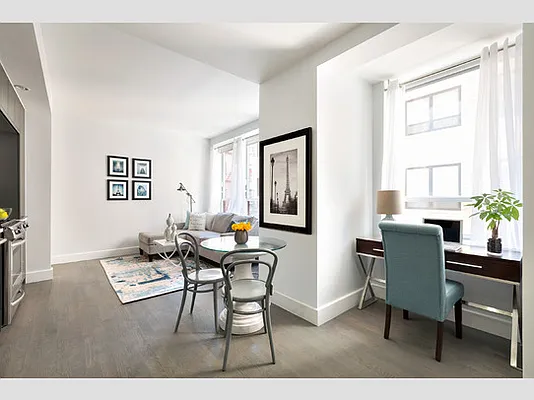 Sold by Stribling | media 1