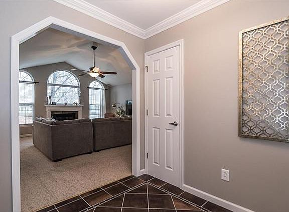 4th image of 202 Sanctuary Dr