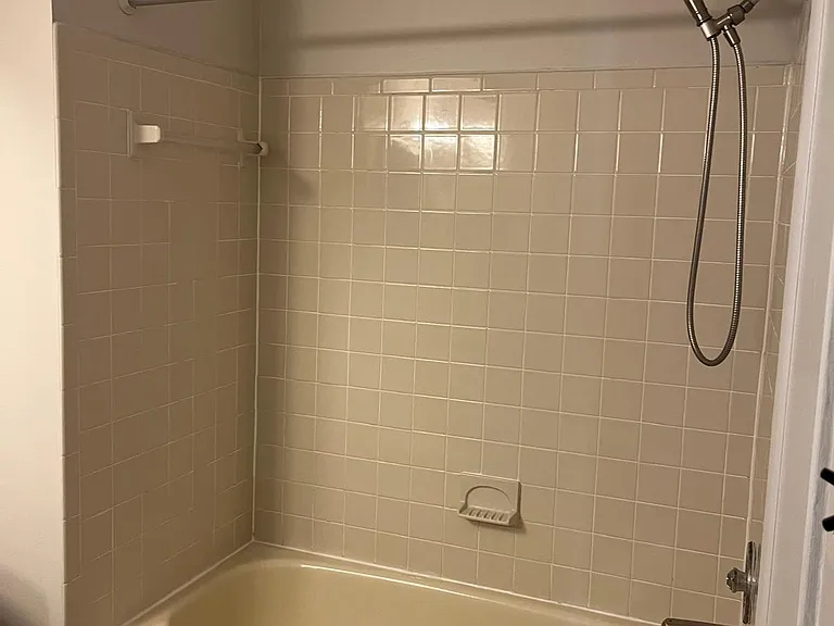 392A Delancey Pl #A — Photo 13