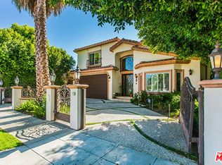 5425 Amigo Ave, Tarzana, CA 91356