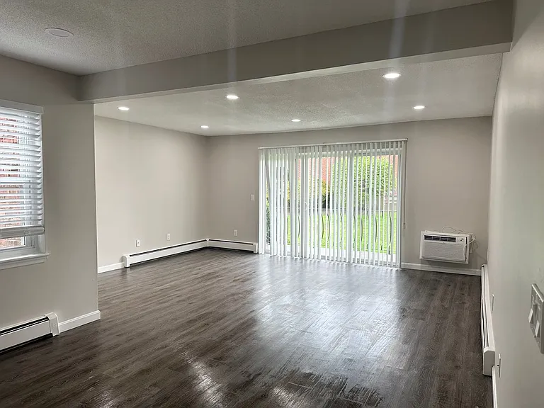 Northgate Apartments — Photo 19