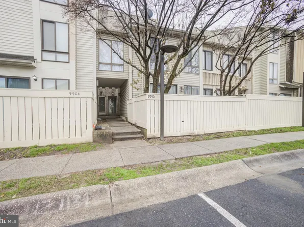 9910 Ridgeline Dr, Montgomery Village, MD 20886