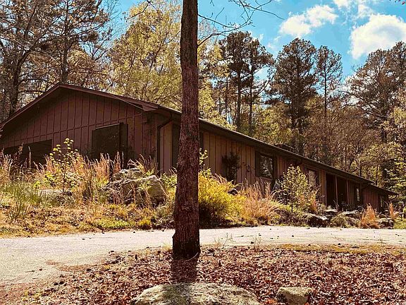 4th image of 10111 Garrison Rd