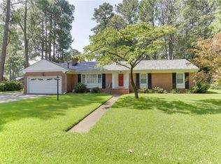 5205 Peake Ln, Portsmouth, VA 23703
