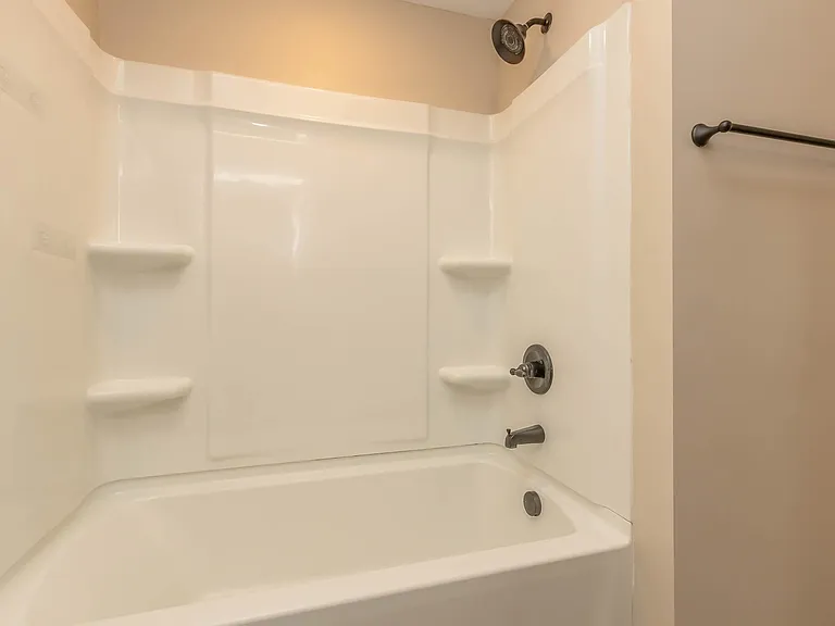 Wynwood Apartments — Photo 10