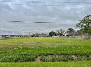 0 N Valderas St, Angleton, TX 77515