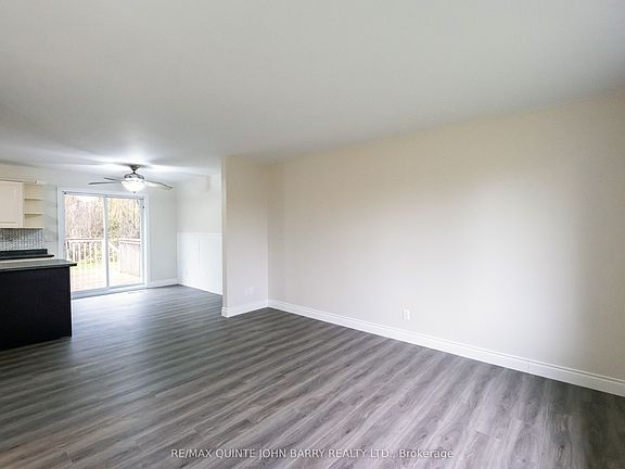 5th image of 113 Barcovan Beach Rd