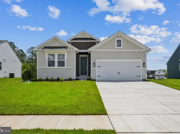 36384 Gate Dr, Georgetown, DE 19947