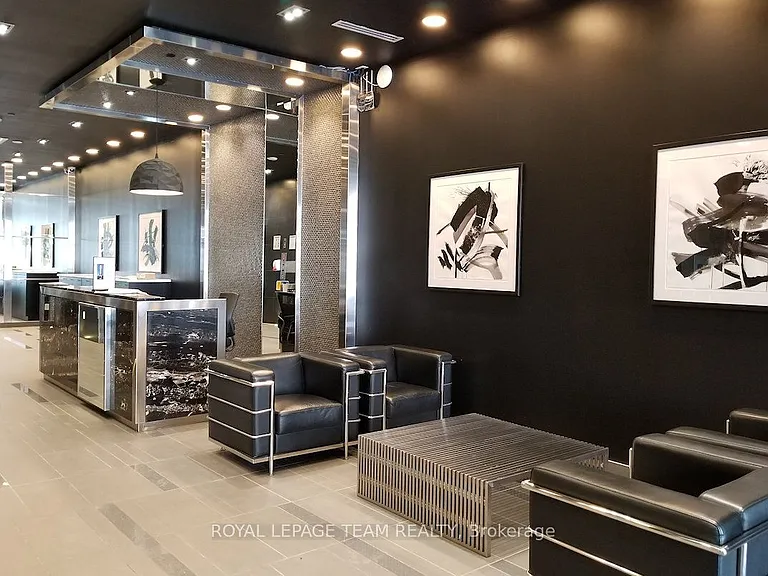 224 Lyon St N #1313 — Photo 3