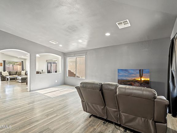 5th image of 9515 N 185TH Lane