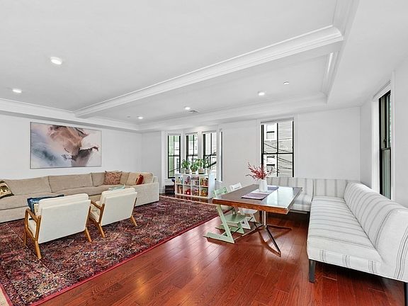 2nd image of 324 Bunker Hill St #201