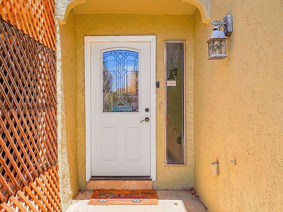 4th image of 411 Irondale Dr #B