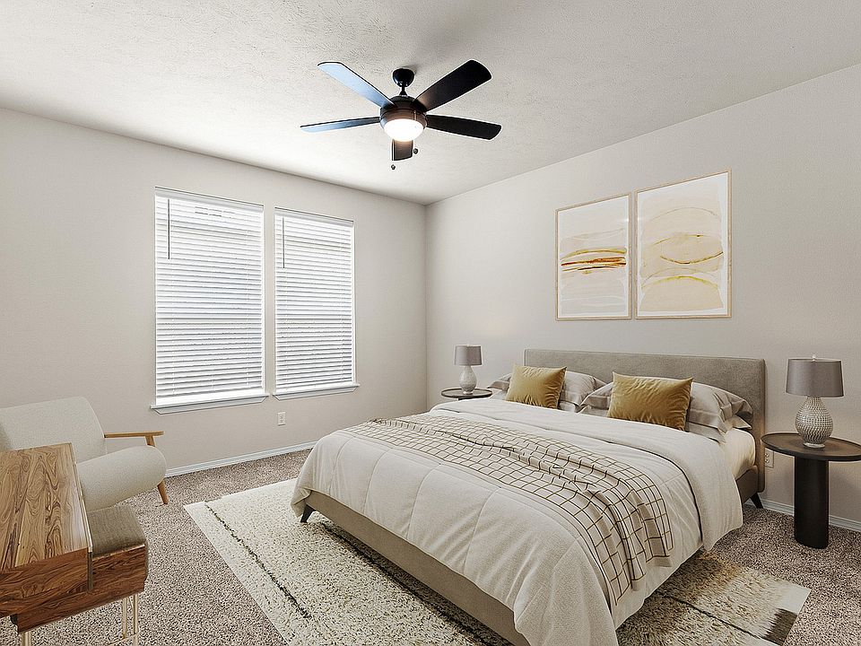 8402NSeminoleSt-11_STAGED