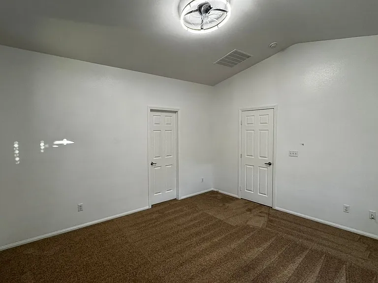 8425 Trudeau Ave — Photo 20