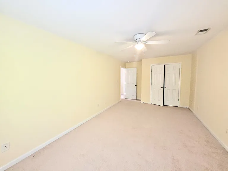 113 Macalester Dr — Photo 20