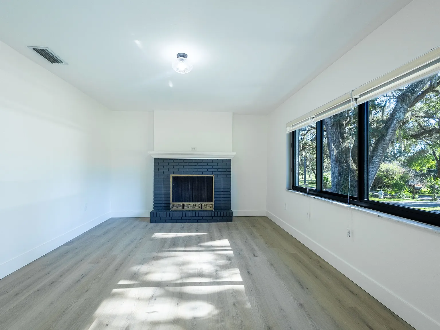 307 Glen Burnie Avenue - 1 — Photo 3