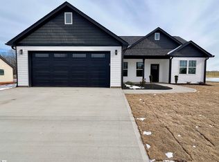 515 Bill Lattimore Rd, Chesnee, SC 29323