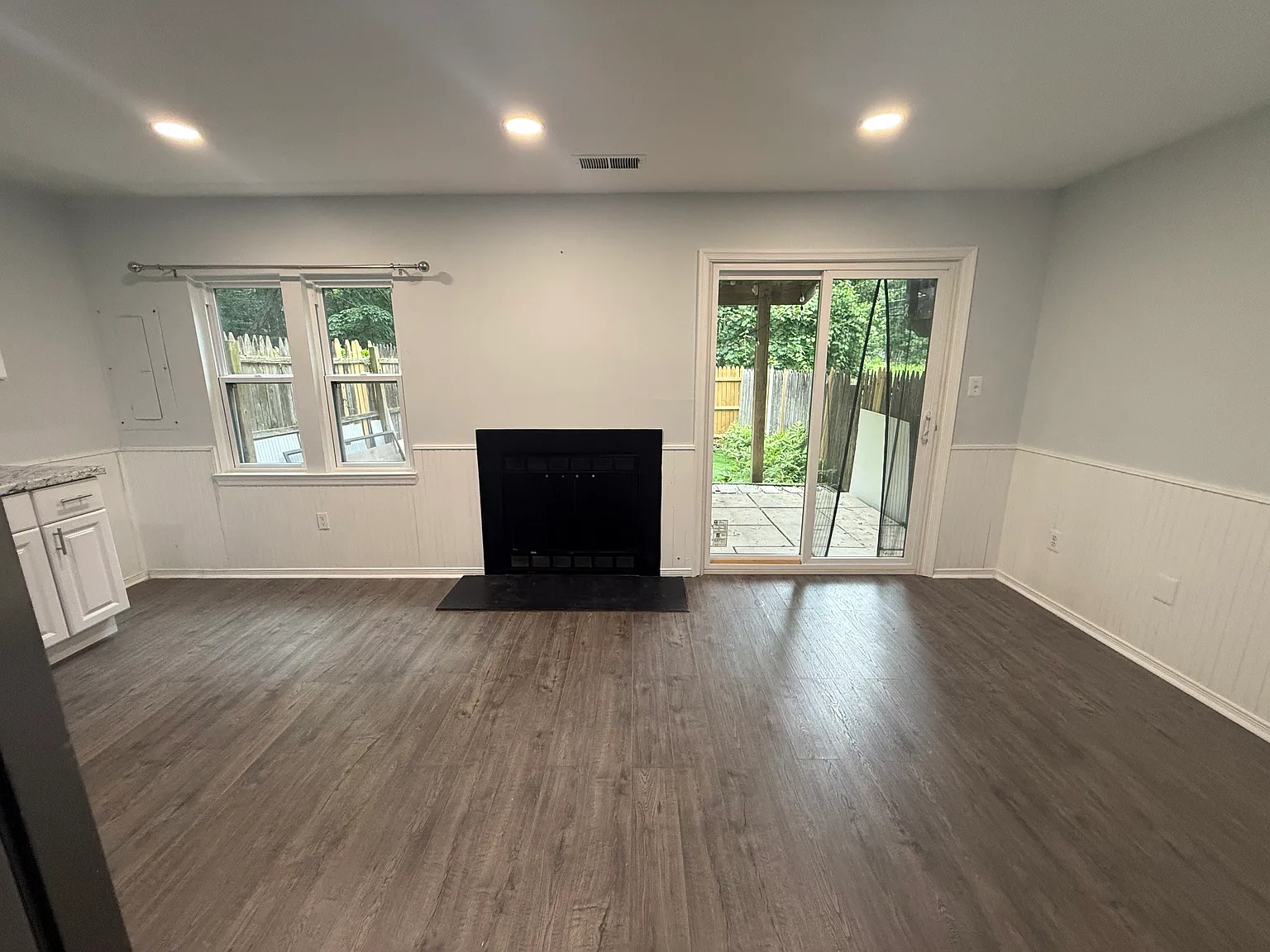 6604 Westbury Oaks Ct — Photo 2