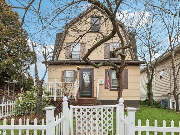 2nd image of 185 State St