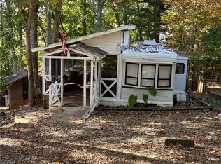 120 Deerfield Ln, New London, NC 28127