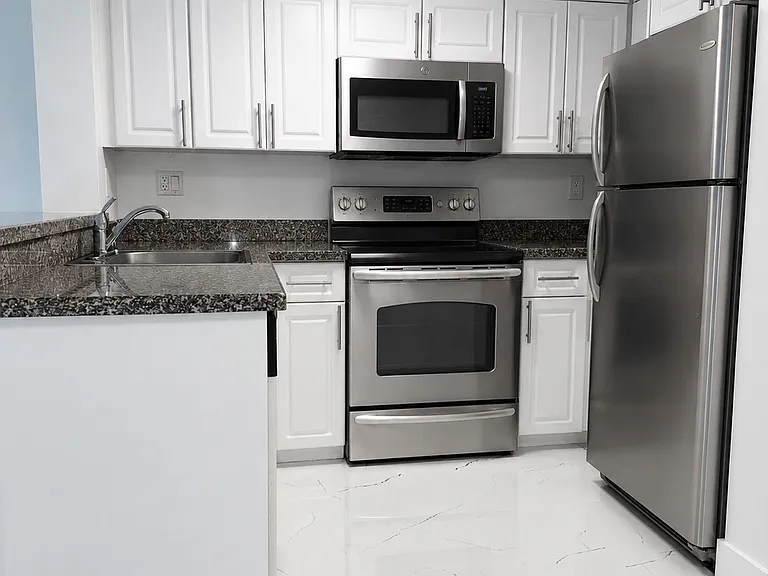 510 NW 86th Pl #109 — Photo 7