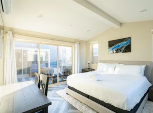 826 Santa Barbara Pl, San Diego, CA 92109