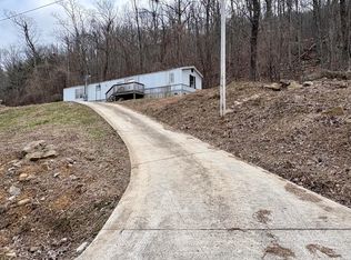 1127 Sussex Rd, Dayton, TN 37321