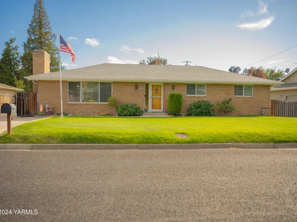 3808 Meadow Ln, Yakima, WA 98902