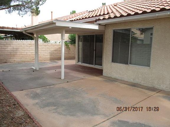 4th image of 8010 Canto Ave