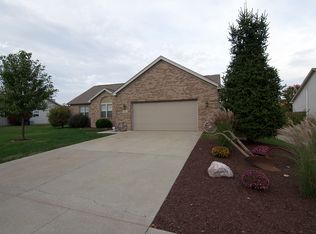 6080 E Conestoga Trl, Columbus, IN 47203