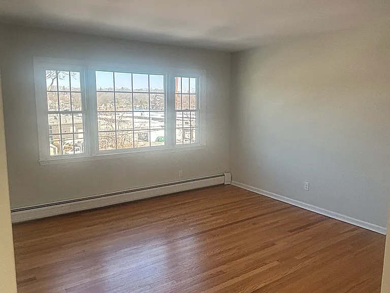 156 Bank St #2 — Photo 4