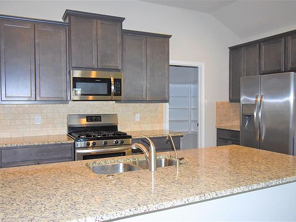 4th image of 23734 Piedmont Forest Dr