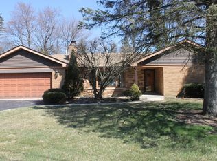 12243 S 69th Ct, Palos Heights, IL 60463