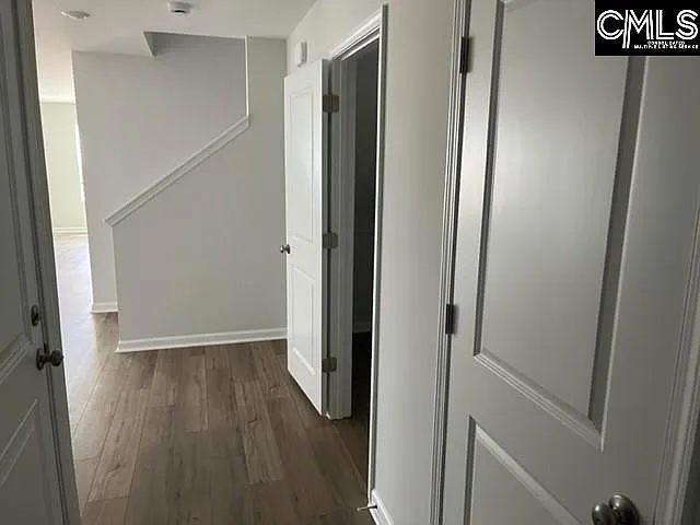 1036 Crescent Corner Dr — Photo 4