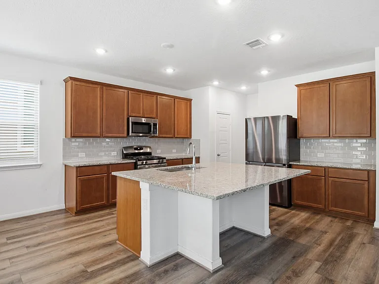 9206 McCoy Pass — Photo 9