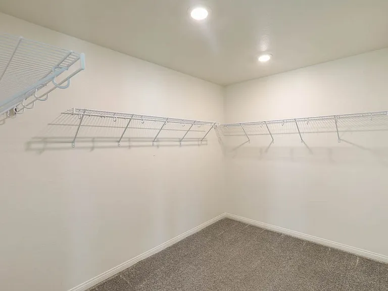 3151 Segesta Ave — Photo 19