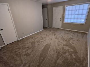 225 2nd St SE APT 02, Hickory, NC 28602