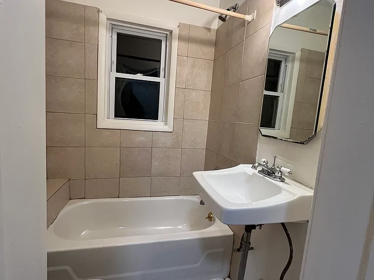 364 Hamilton St #4 — Photo 10