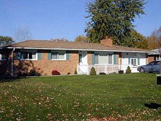 1st image of 1345 Dover Pl