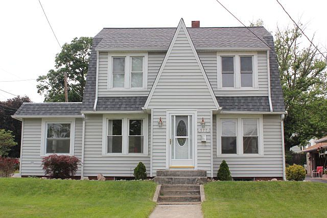 1st image of 577 S Vine St