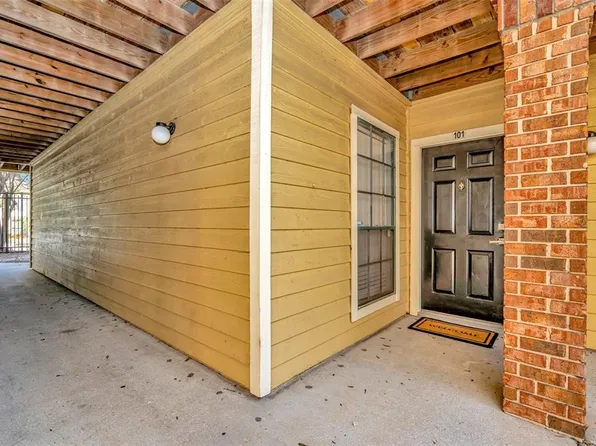 8605 MALLARD RESERVE DRIVE #101, TAMPA, FL 33614