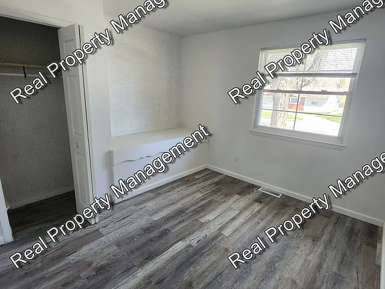 7942 Taney Pl — Photo 8