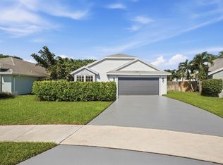 14 HEATHER TRACE Drive, Boynton Beach, FL 33436