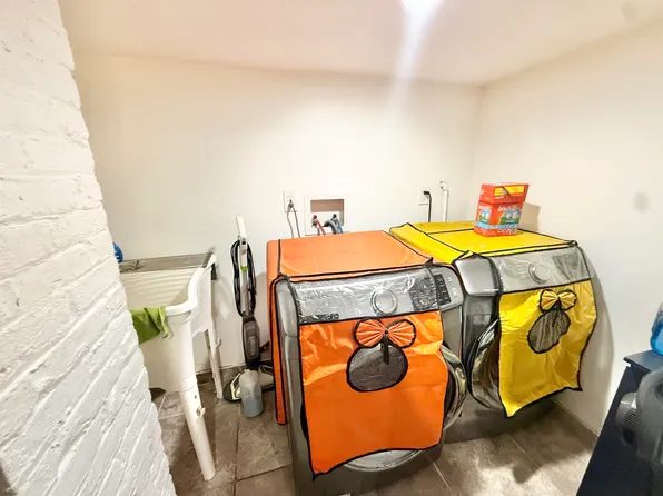 69 Humphrey Avenue image 34 of 41