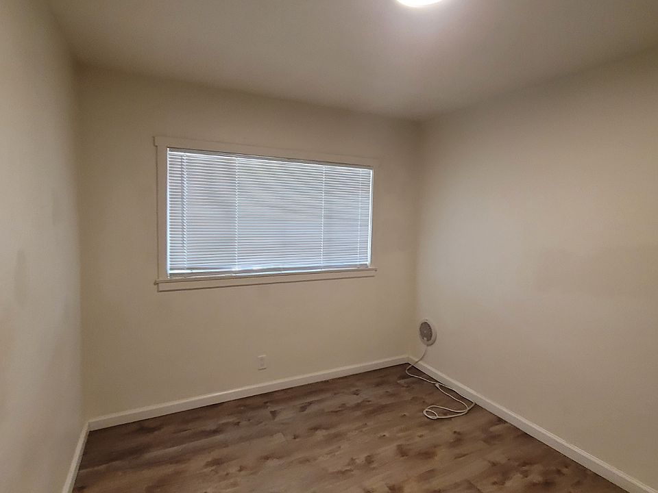 1st image of 2065-3 15th Ave