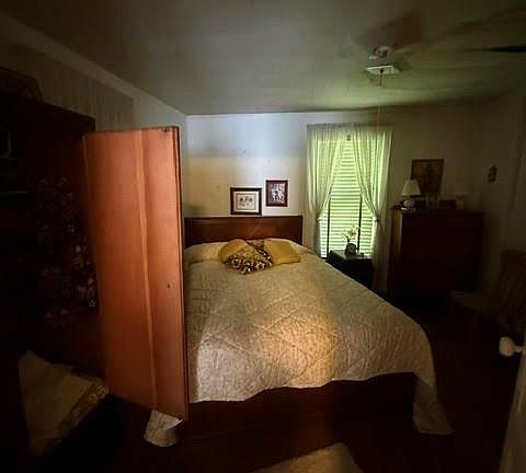 5th image of 1622 W Park Ave