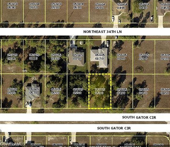1st image of 1533 S Gator Cir